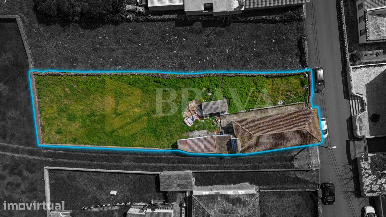 Moradia T2 nas Lajes com projeto de arquitetura - Grande imagem: 5/17