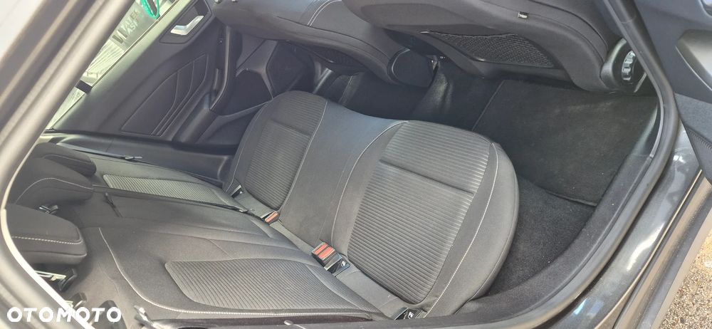 Ford Focus 2.0 EcoBlue Titanium - 34