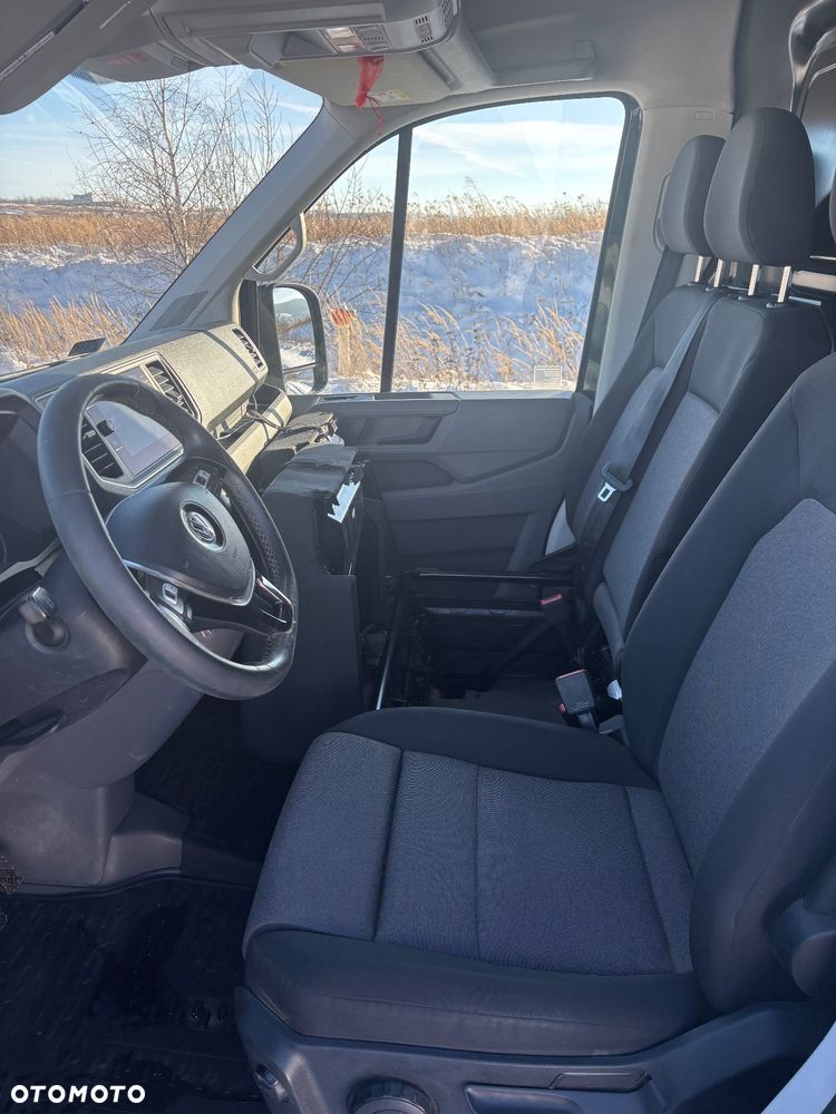 Volkswagen Crafter - 13