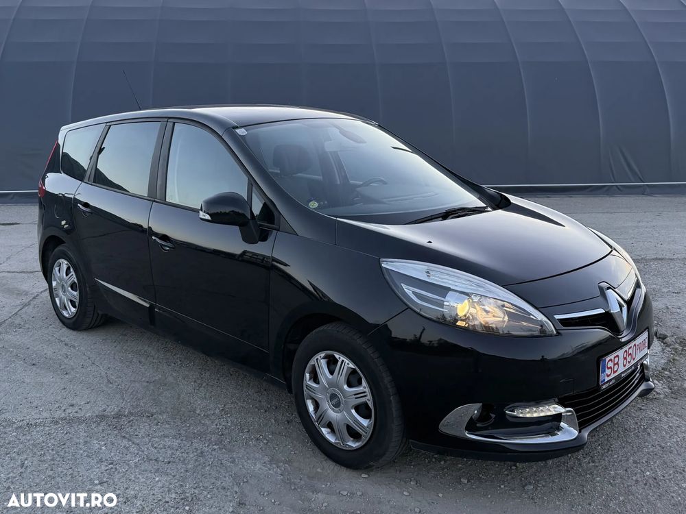 Renault Grand Scenic 2012 photo 3