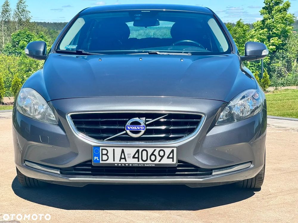 Volvo V40 T3 Momentum - 8