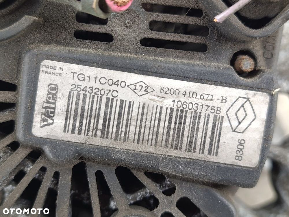ALTERNATOR RENAULT SCENIC II 8200410671 TG11C040  VALEO 2.0 16V - 7