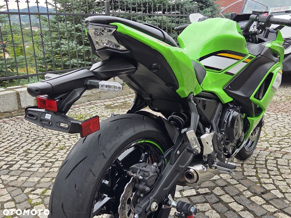 Kawasaki Ninja - 36