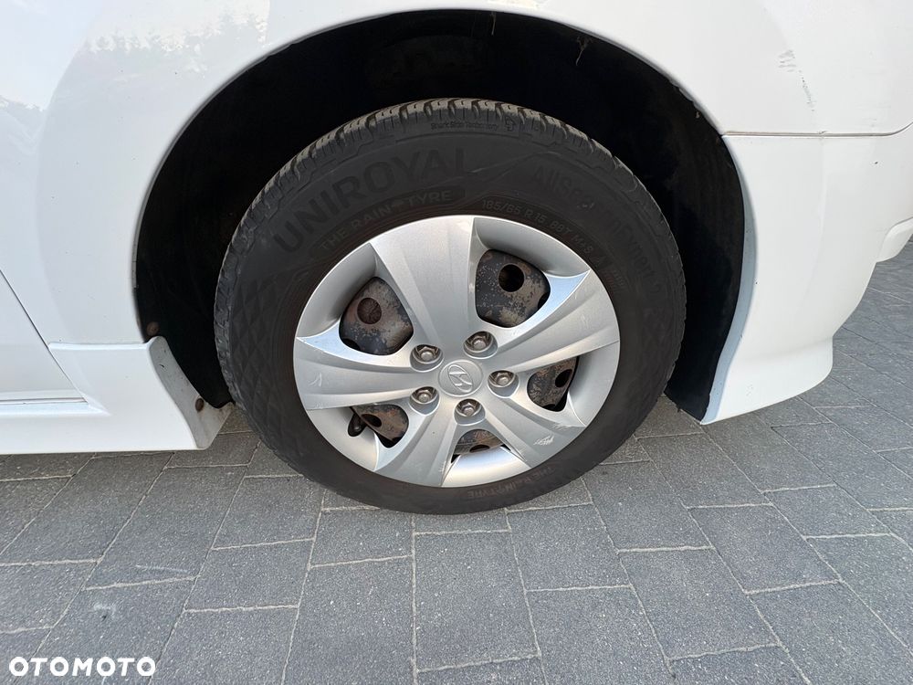 Hyundai i30 blue 1.4 Style - 28