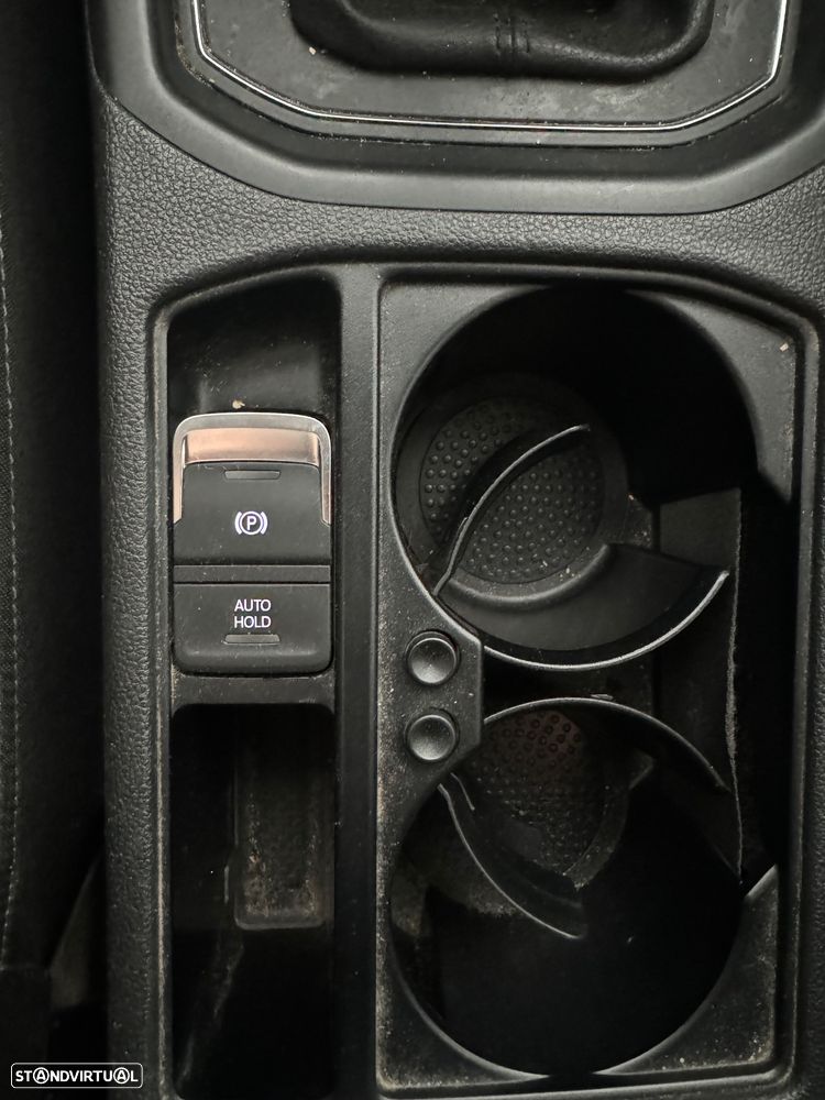 VW Touran 1.6 TDI Confortline - 25