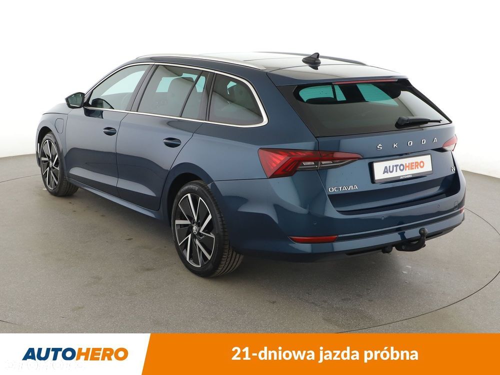 Skoda Octavia - 4