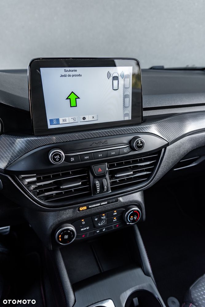 Ford Focus 1.0 EcoBoost Start-Stopp-System ST-LINE X - 37
