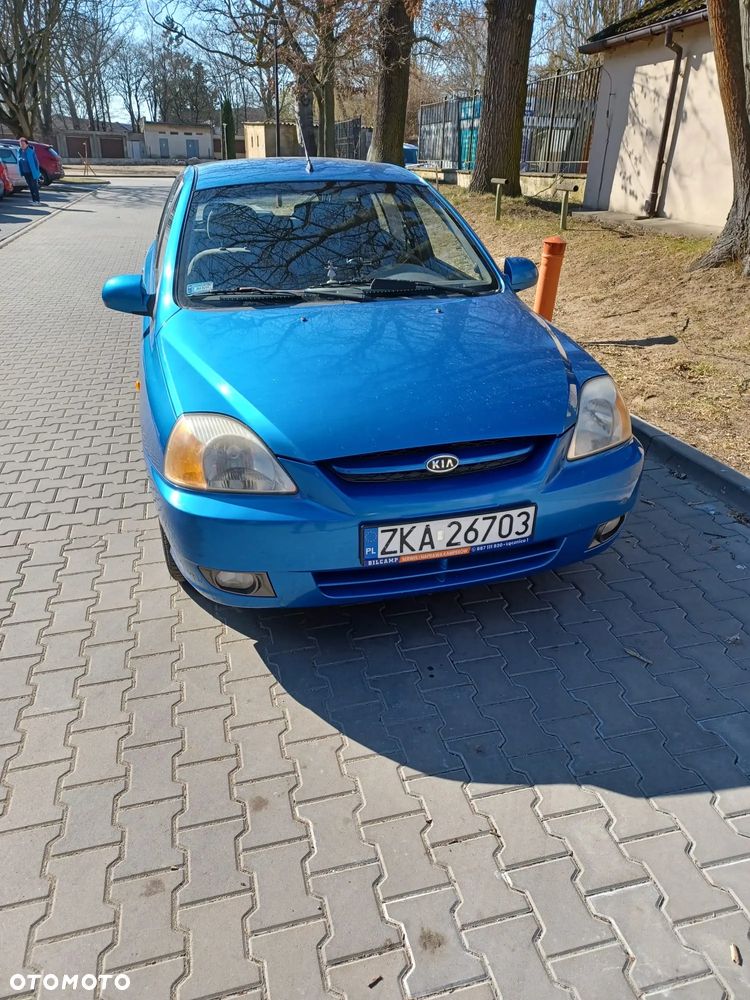 Kia Rio 1.5 GLX - 1