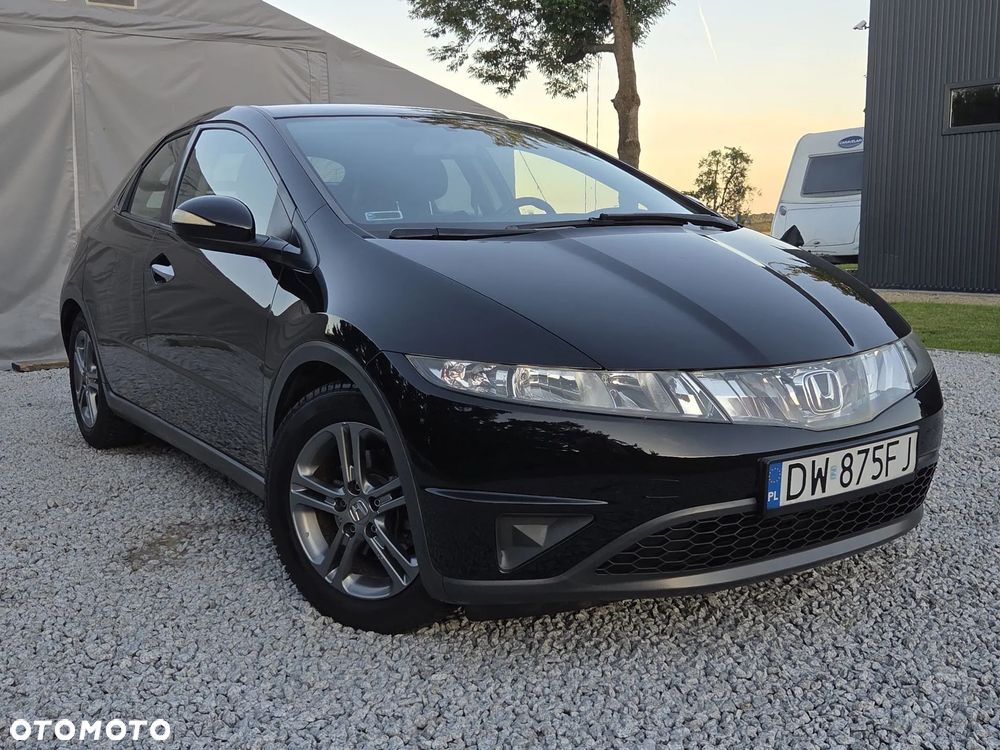 Honda Civic 1.8 Comfort - 12