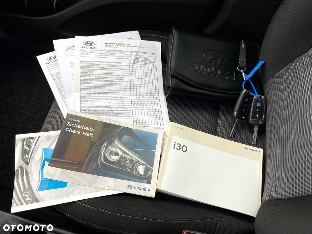 Hyundai i30 - 24