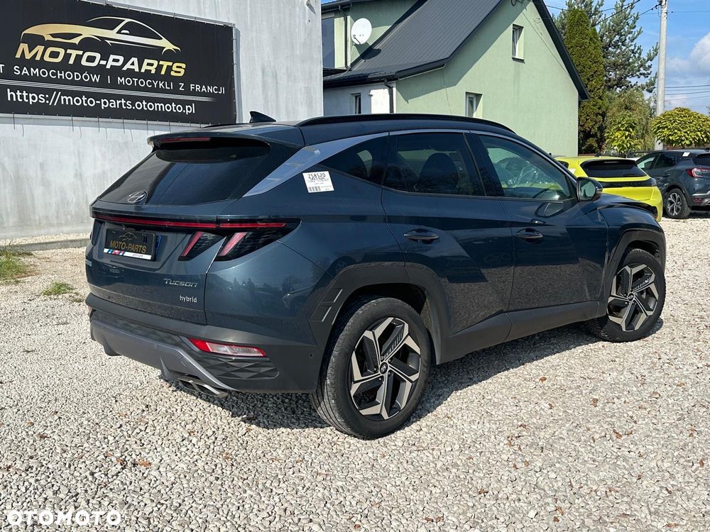 Hyundai Tucson - 2
