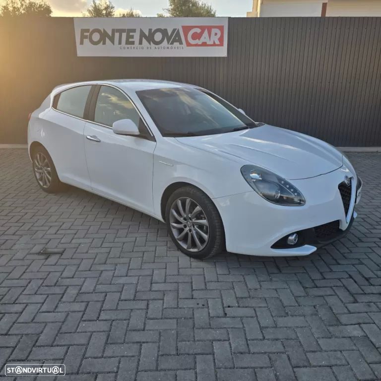 Alfa Romeo Giulietta 1.6 JTDM Sport - 11