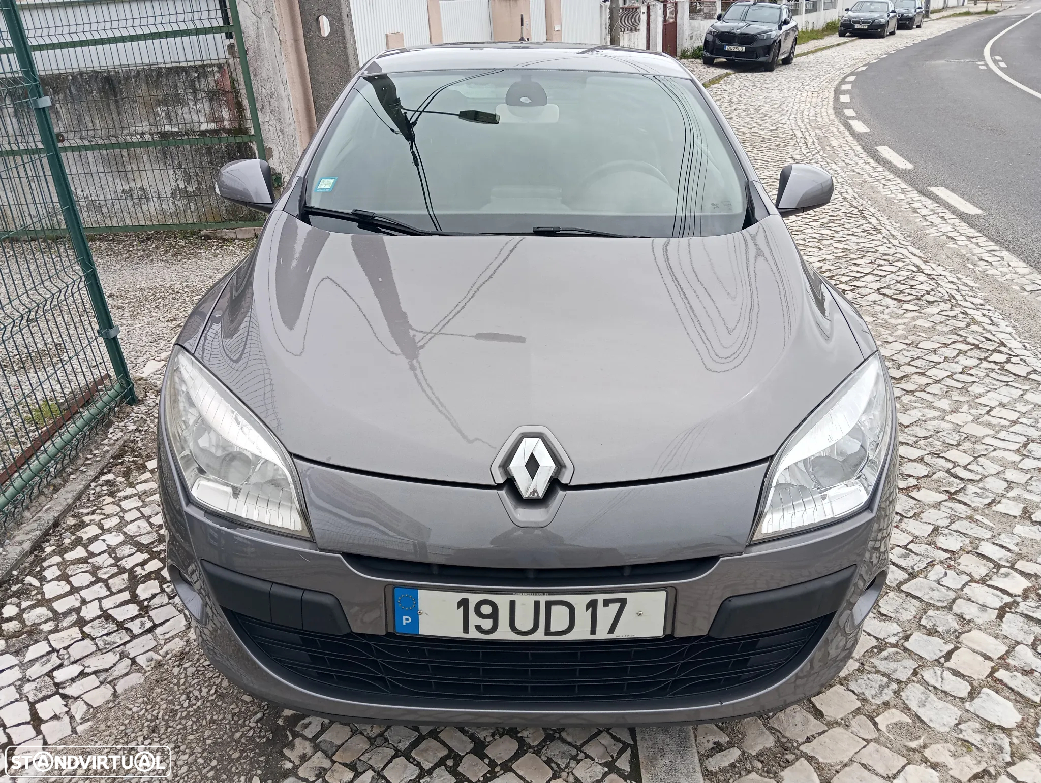 Renault Mégane Coupe 1.5 dCi Dynamique - 3