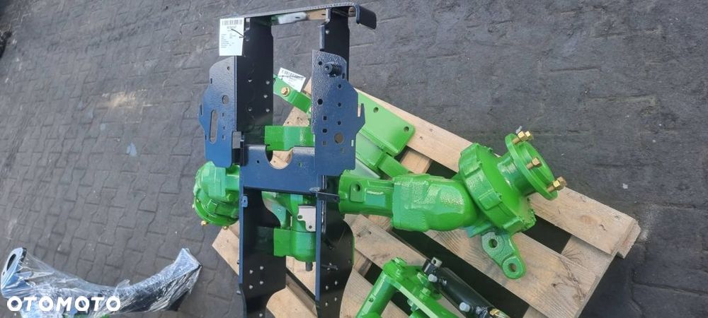 MOST PRZEDNI JOHN DEERE 3045R 3045 R 2017 - 1