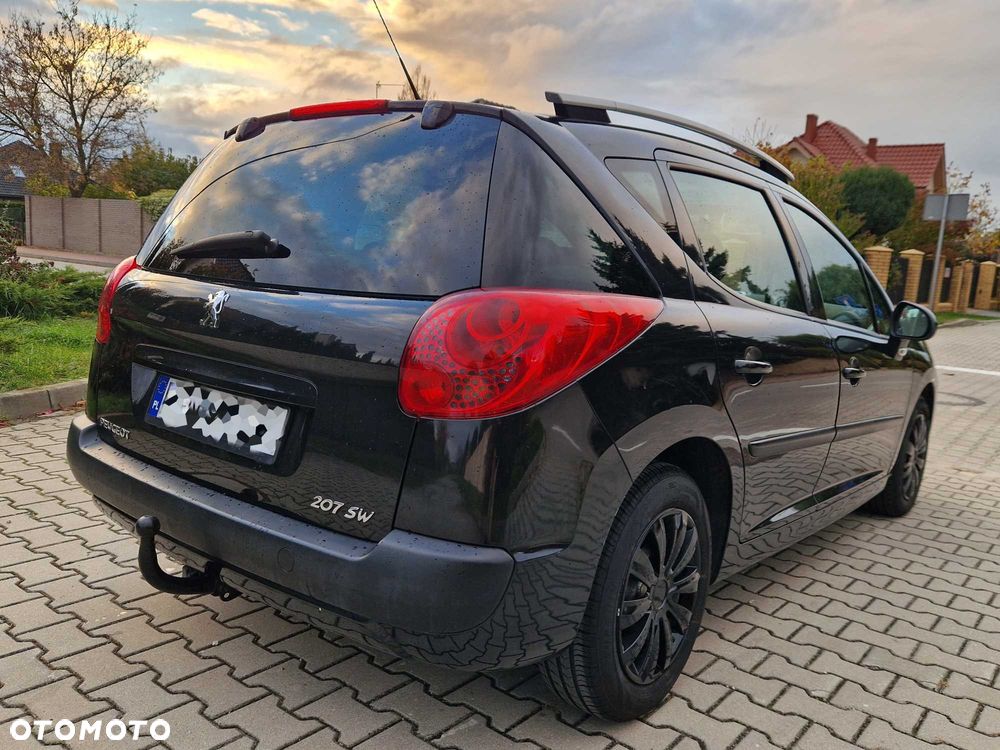 Peugeot 207 - 7