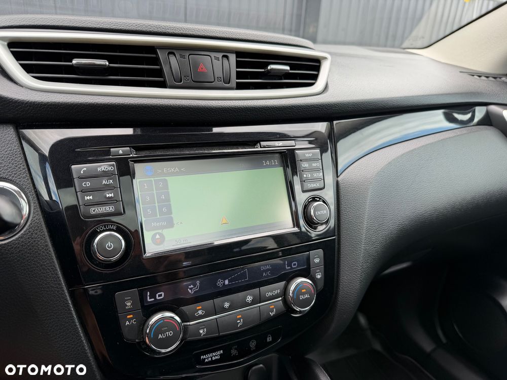 Nissan Qashqai 1.2 DIG-T Tekna Xtronic - 30