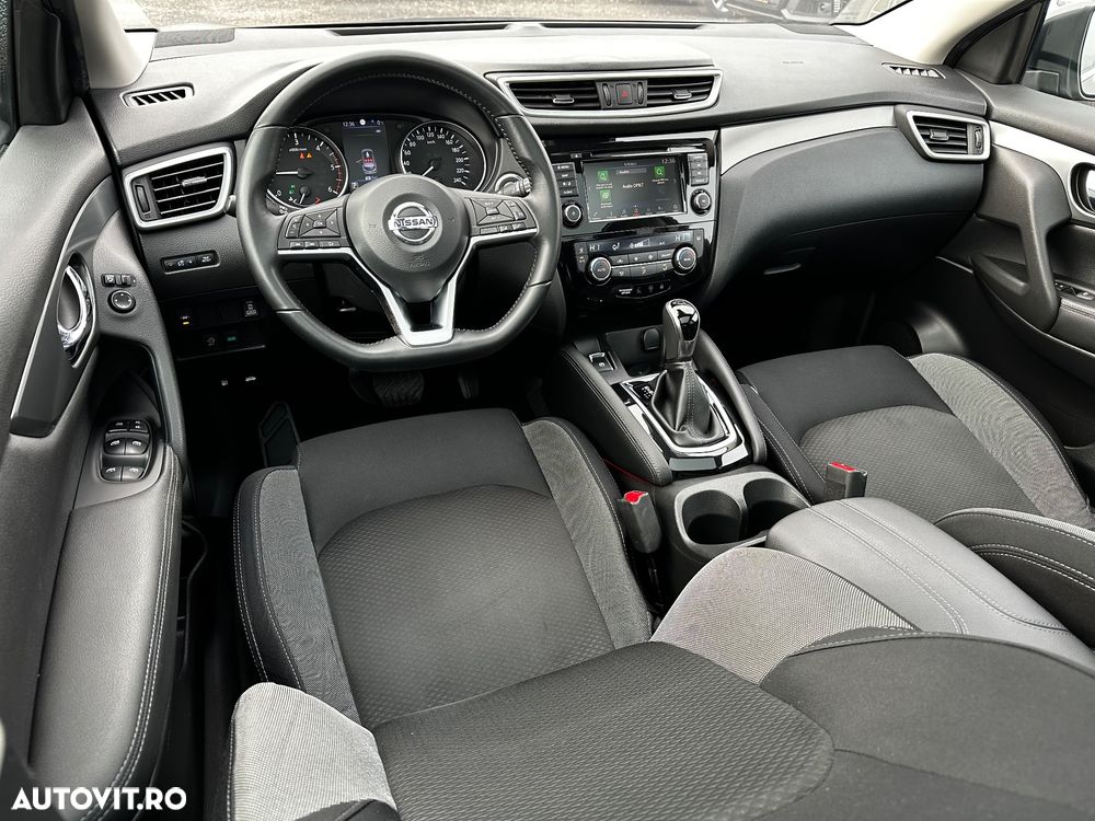 Nissan Qashqai 1.7D 150CP ALL MODE 4X4-I X-TRONIC N-Connecta - 16