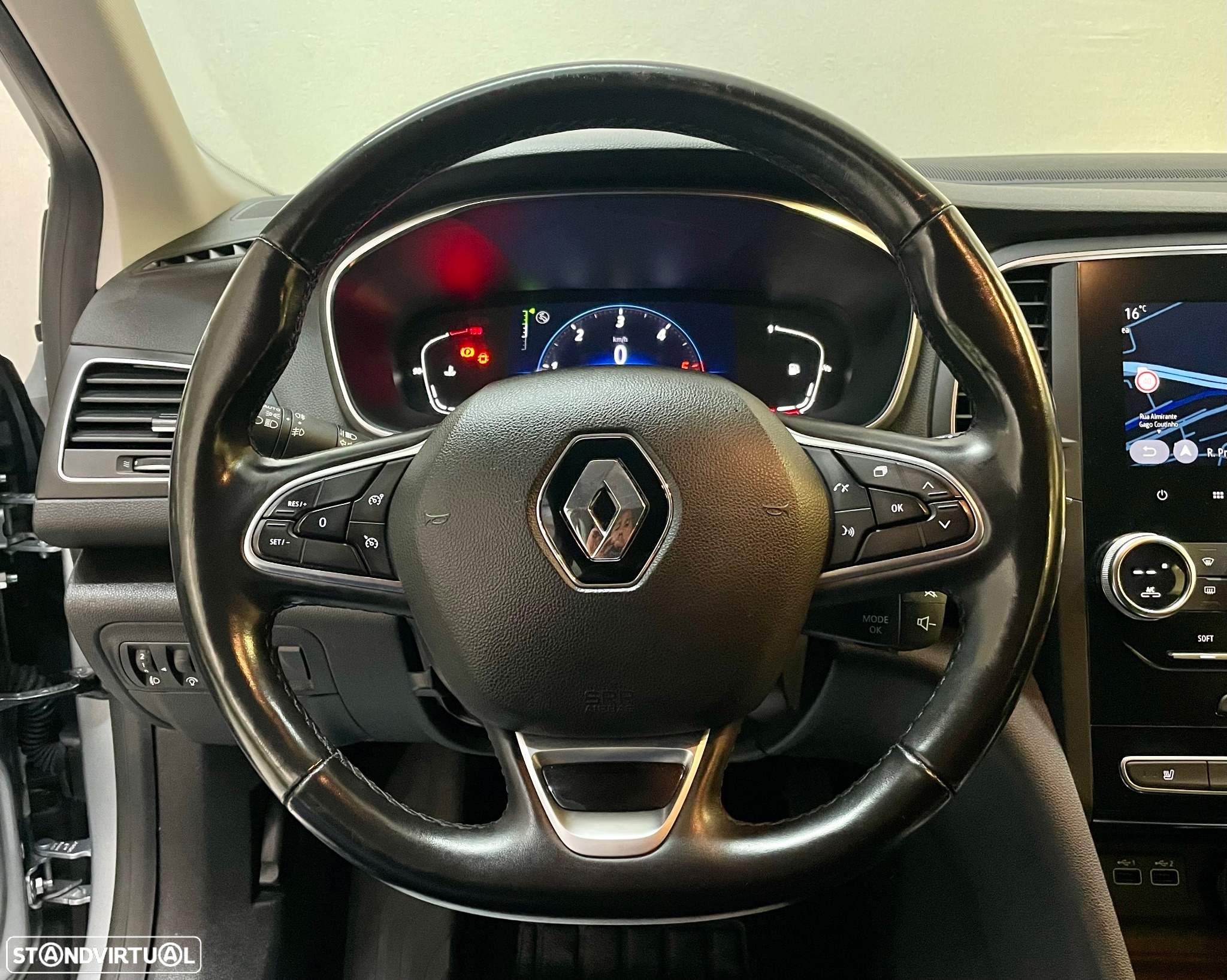 Renault Mégane Sport Tourer BLUE dCi 115 INTENS - 19
