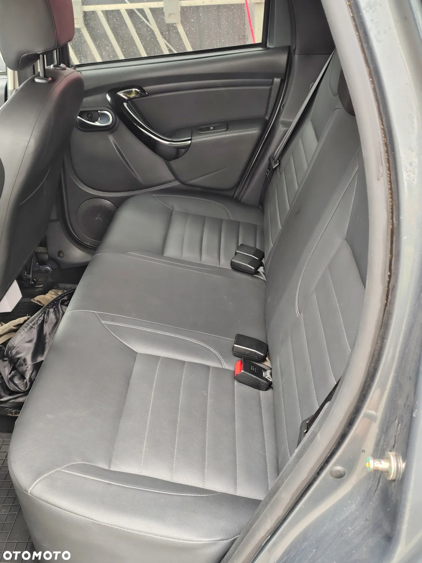 Dacia Duster 1.2 TCe Laureate 4x4 S&S EU6 - 3