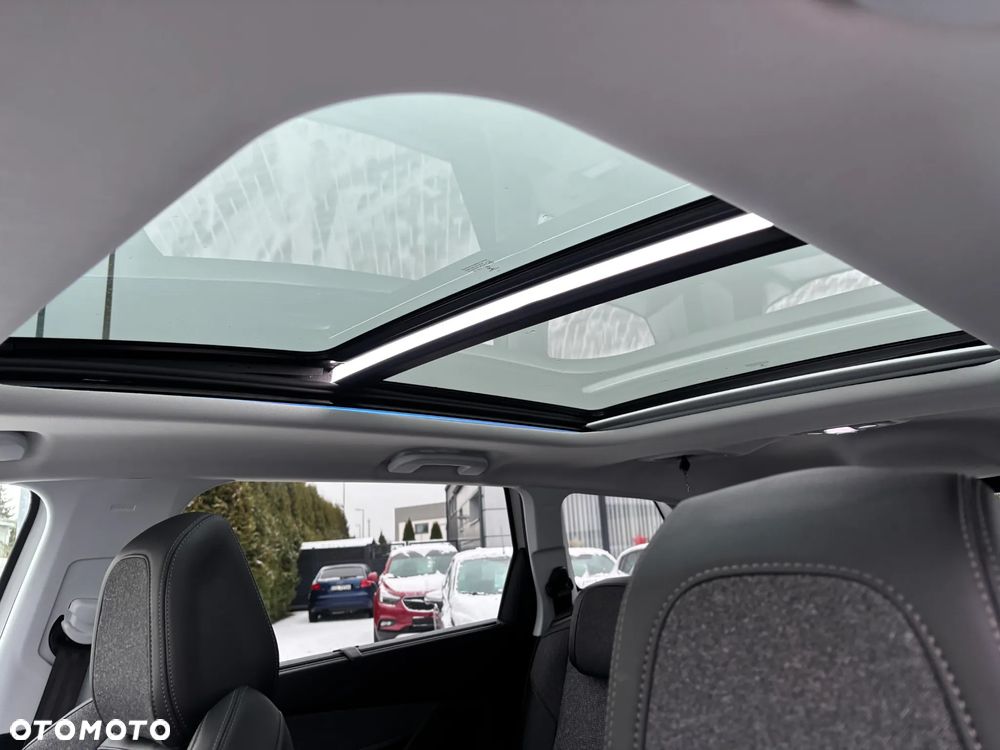 Peugeot 5008 1.6 PureTech Allure S&S EAT8 - 31