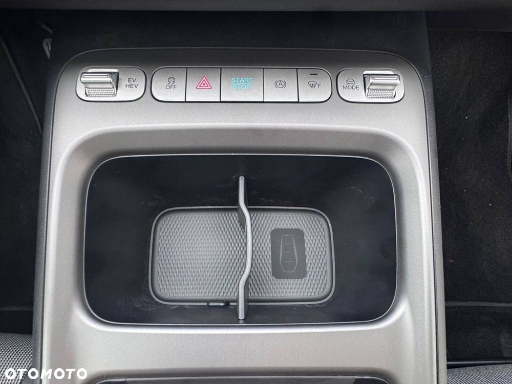 BYD Dolphin G Comfort E-CVT - 23