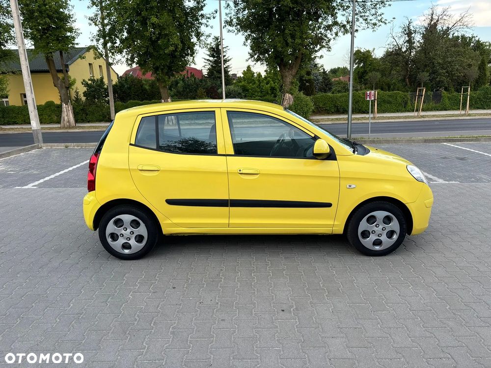 Kia Picanto - 9