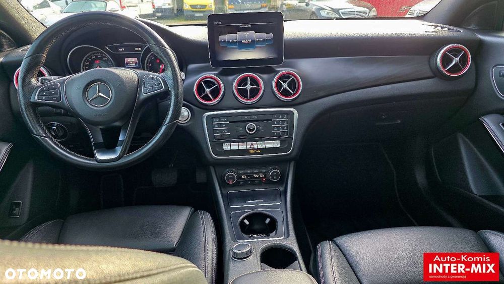 Mercedes-Benz CLA - 36
