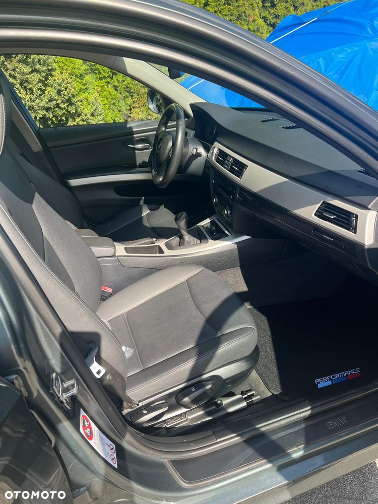 BMW Seria 3 316d - 9