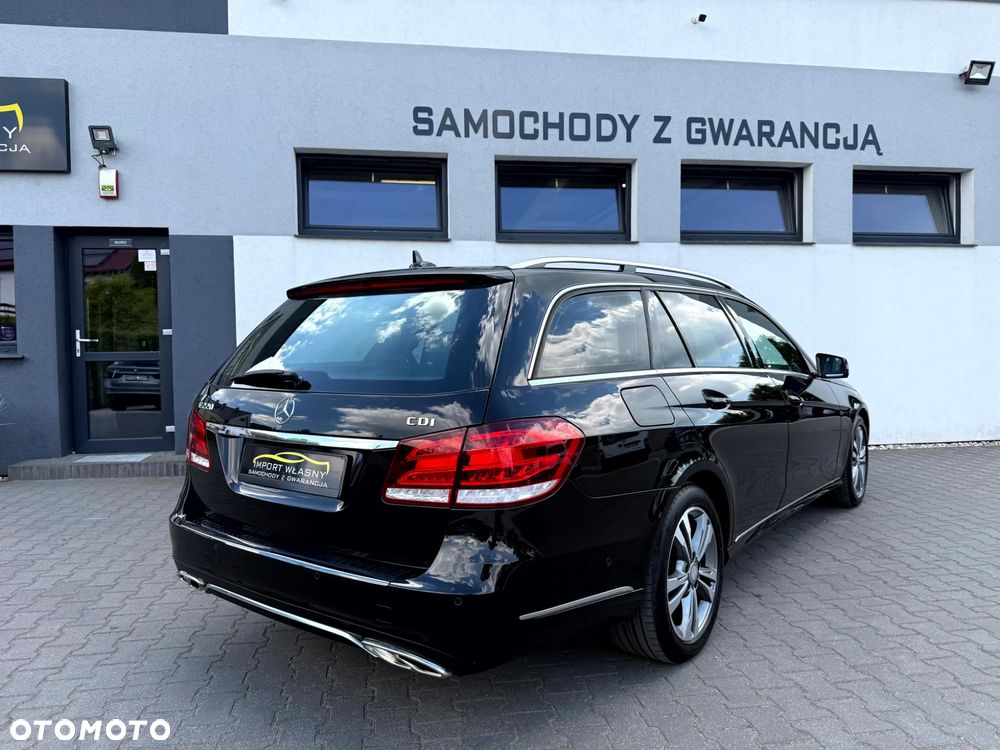 Mercedes-Benz Klasa E 220 CDI DPF BlueEFFICIENCY Automatik Avantgarde - 3