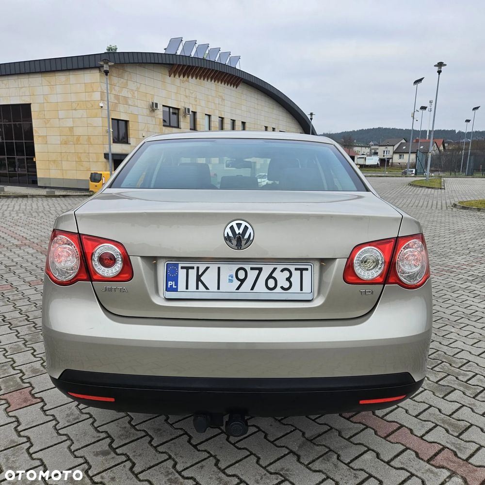 Volkswagen Jetta 1.9 TDI United - 7
