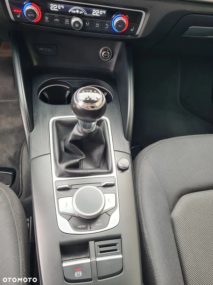 Audi A3 Sportback 1.4 TFSI cylinder on demand ultra Ambiente - 20