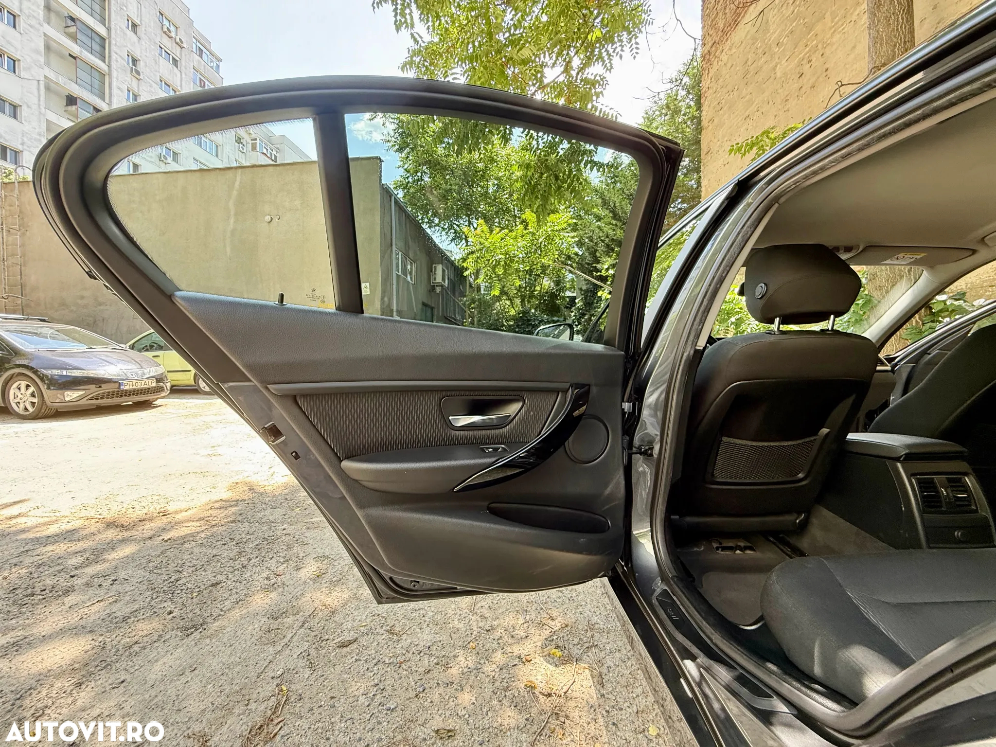 BMW Seria 3 320d Aut. Advantage - 20