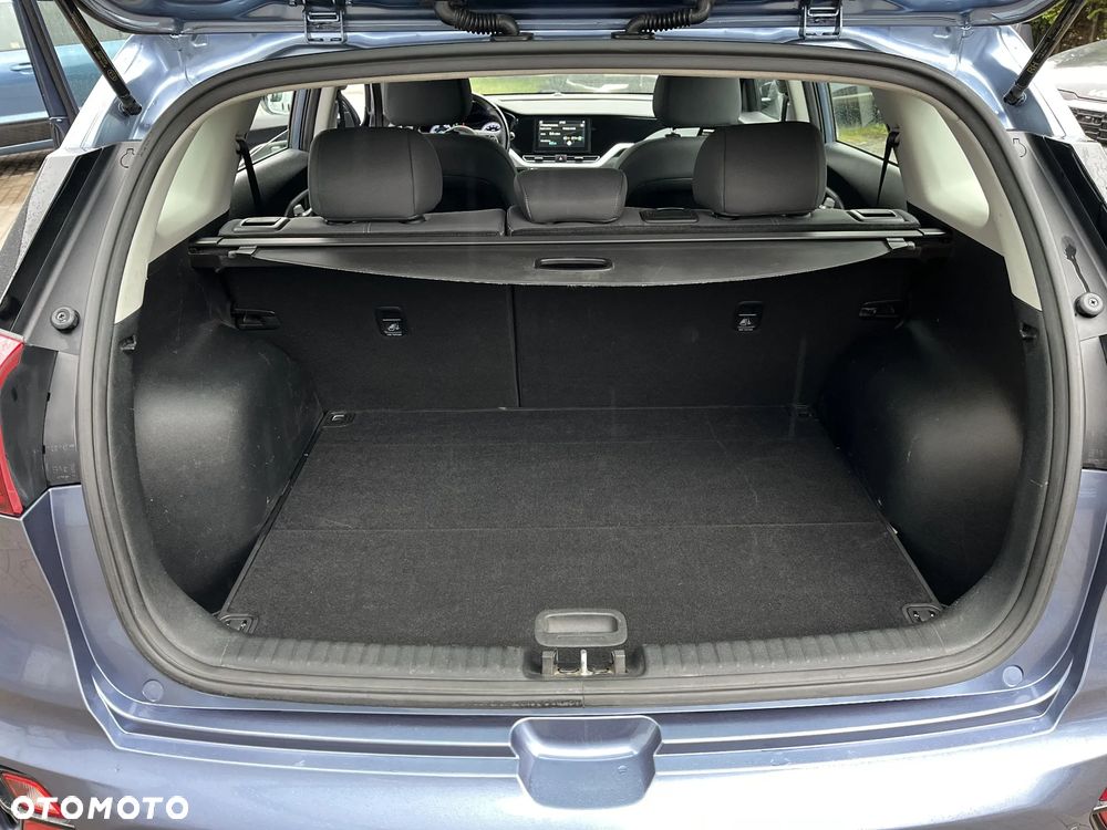Kia Niro 1.6 GDI Hybrid M - 17