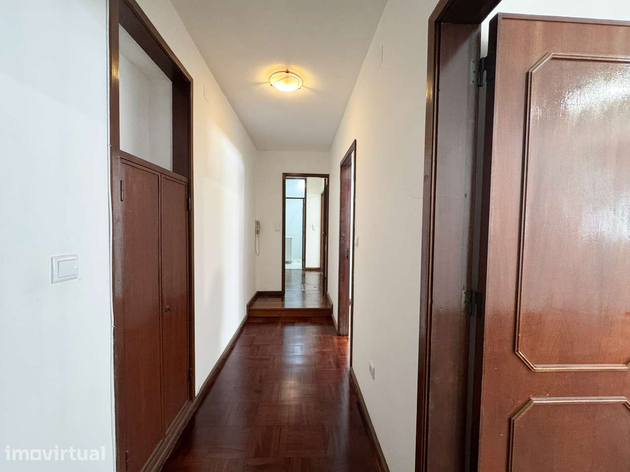 Apartamento T1 à venda na Rua João Grave - Grande imagem: 4/27