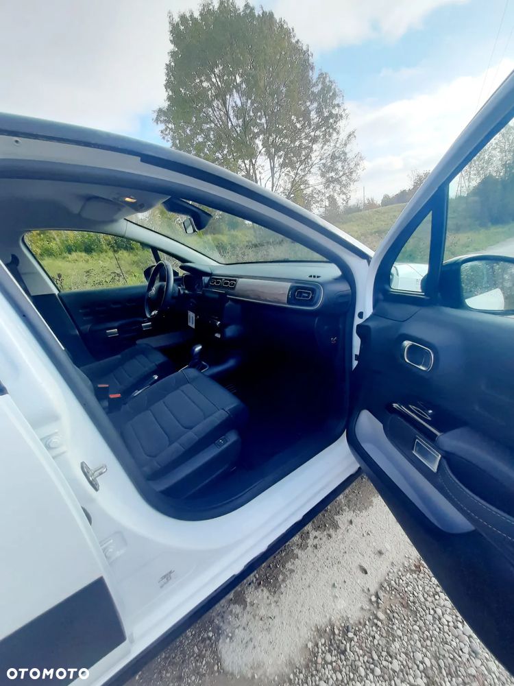 Citroën C3 1.2 PureTech Shine EAT6 - 6