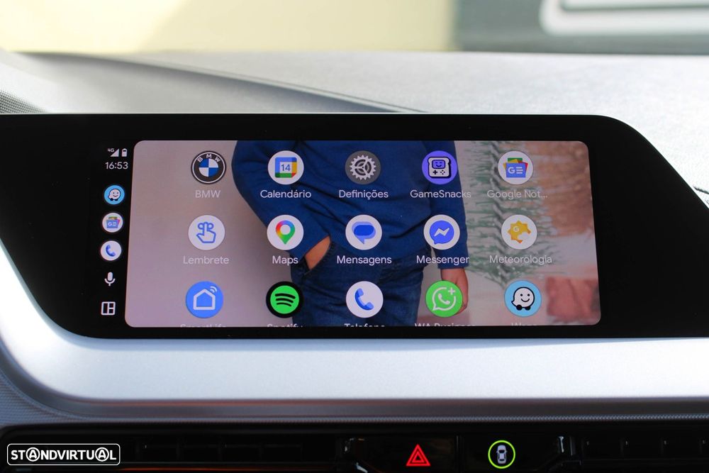 BMW 116 d Pack Essence - 44