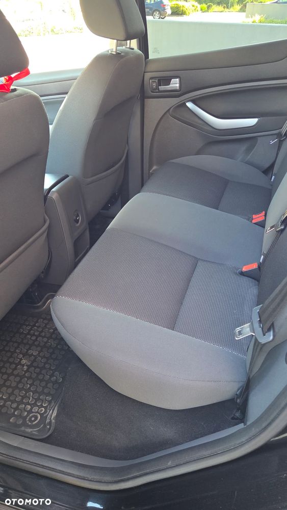 Ford Kuga 2.0 TDCi Trend - 17