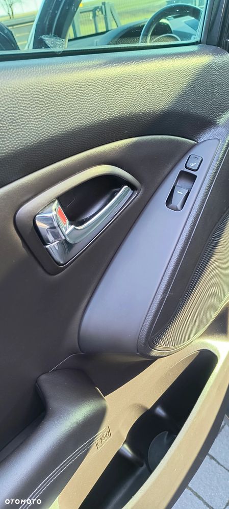 Hyundai ix35 2.0 4WD Premium - 11