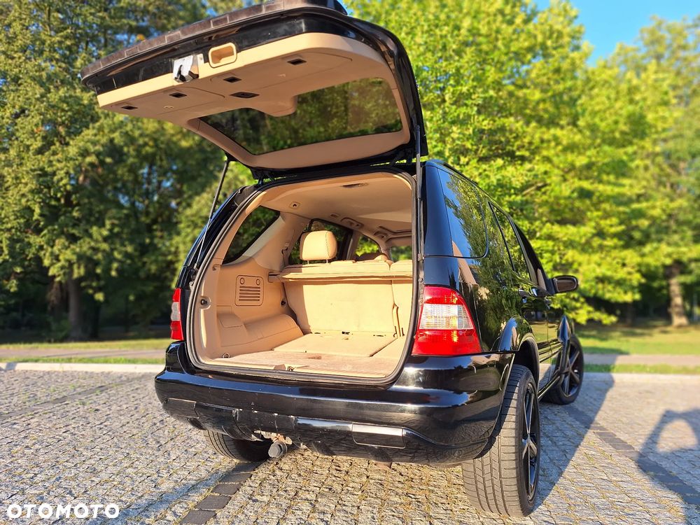 Mercedes-Benz ML - 13