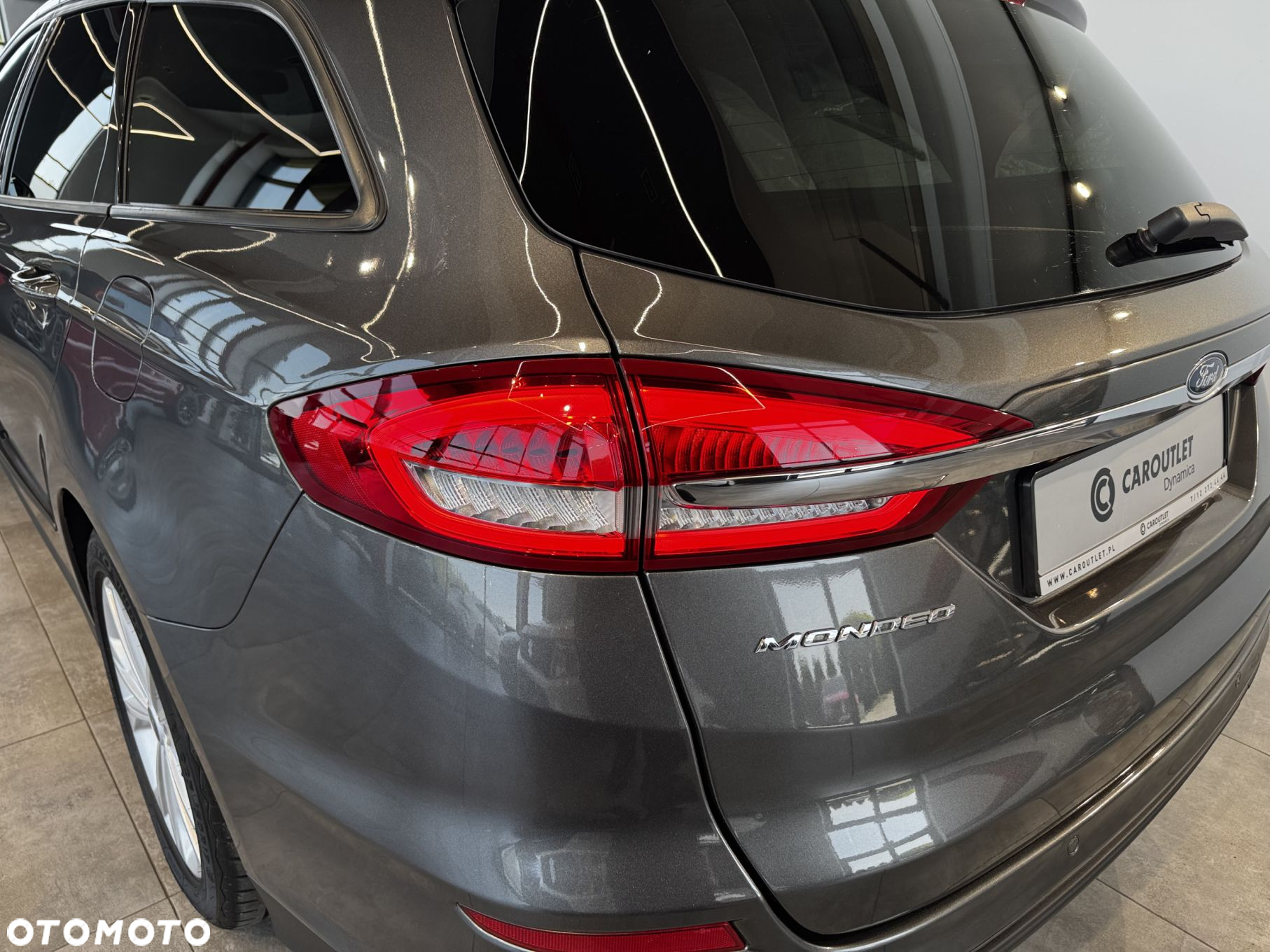 Ford Mondeo - 12