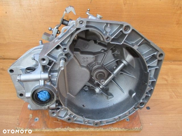 SKRZYNIA FIAT PUNTO II GRANDE PUNTO EVO LANCIA MITO 1.2 1.4 8V 5bi -trzysta - 7