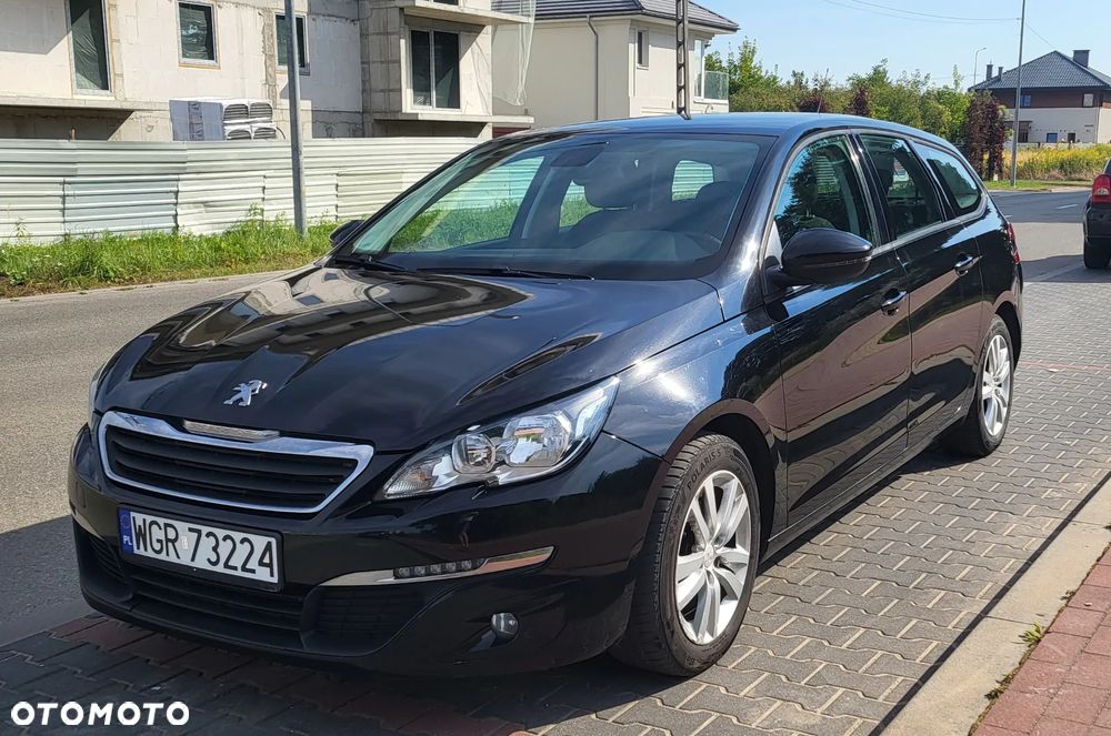 Peugeot 308 SW 1.6 BlueHDi Active S&S - 11