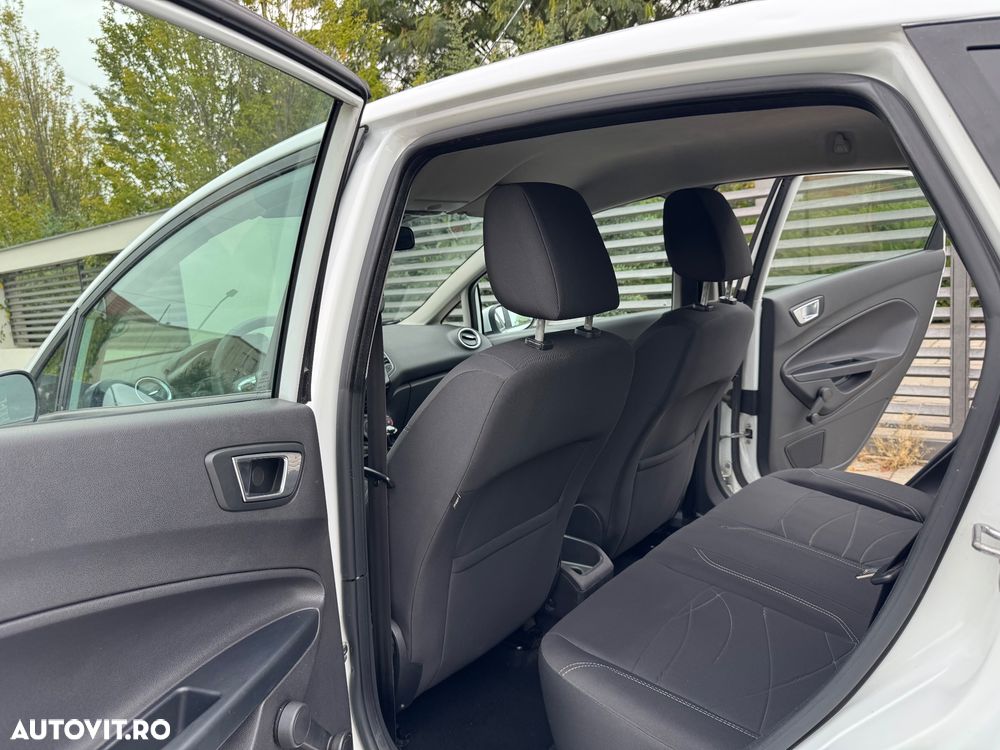 Ford Fiesta - 6
