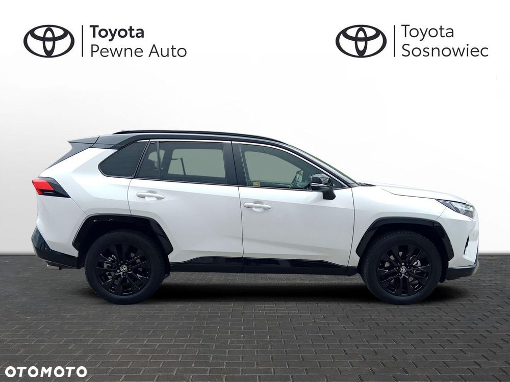 Toyota RAV4 - 6