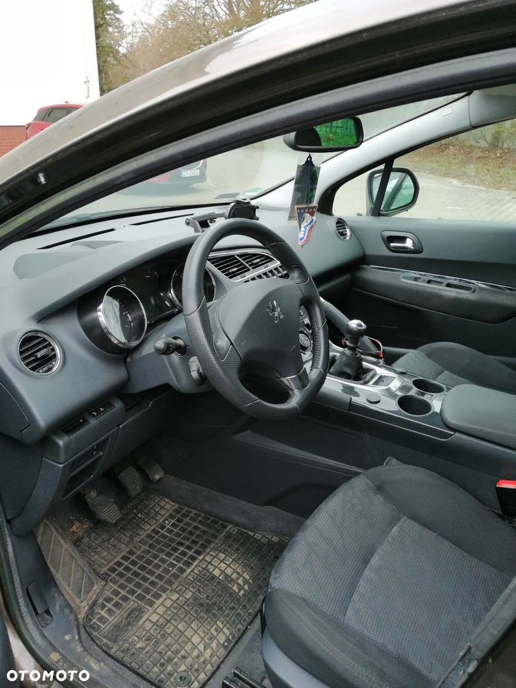 Peugeot 3008 1.6 Allure - 5