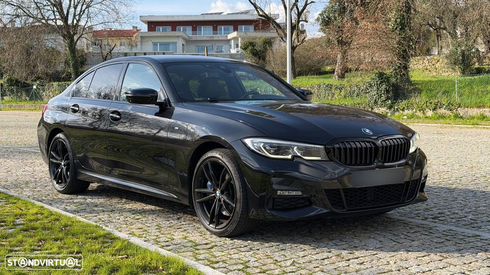 BMW 330 e Aut. M Sport - 2