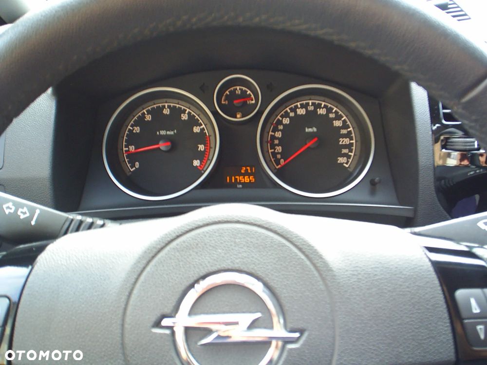 Opel Zafira 1.8 Design Edition - 12
