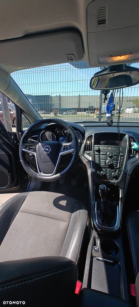 Opel Astra 1.7 CDTI DPF Cosmo - 16