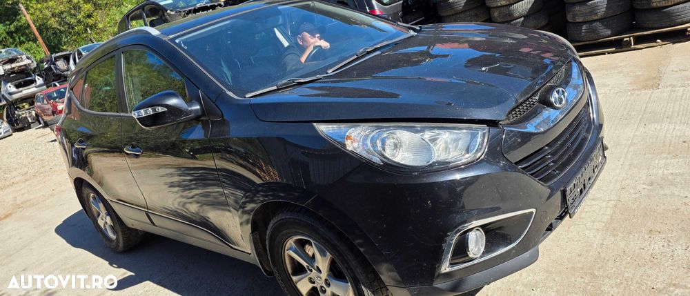 Aripa stanga / drepta fata Hyundai IX35 2010 / 2011 2012 / 2013 2014 - 2