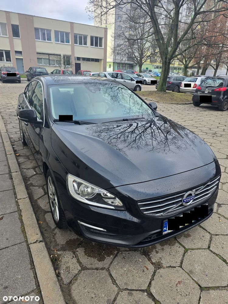 Volvo S60 D4 Drive-E Momentum - 3